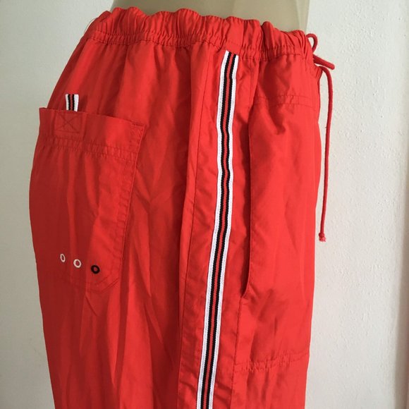 JOY Sportwear Capri Large side Stripes Lined Red - Picture 6 of 8